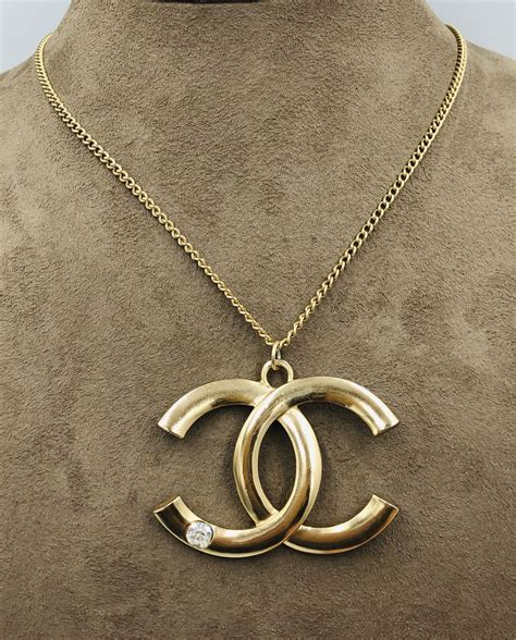 cheap chanel pendant|Chanel necklaces official website.